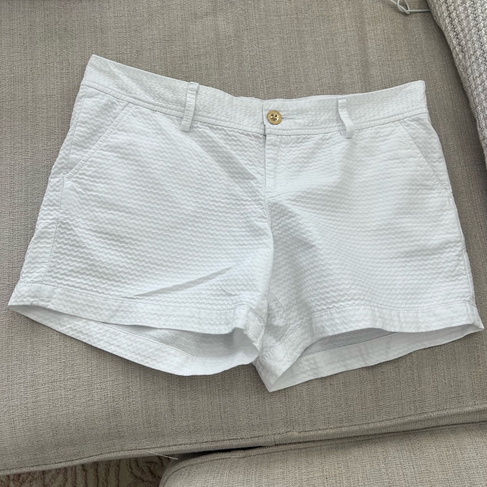 Lilly Pulitzer Textured White Women's Shorts - Picture 2 of 4